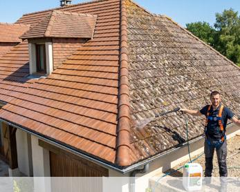 Nettoyage demoussage de toiture
